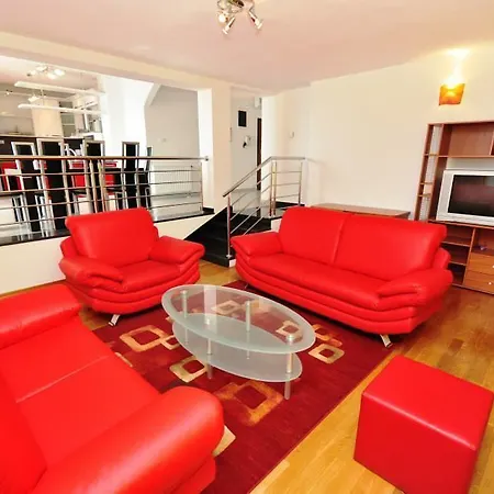 Apartment Luxury Cream *